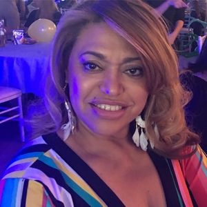 Meet your Posher, Julia carmen